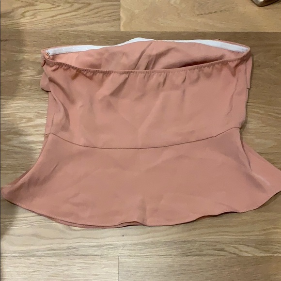 Pale pink tube top with bow at top - Picture 2 of 2